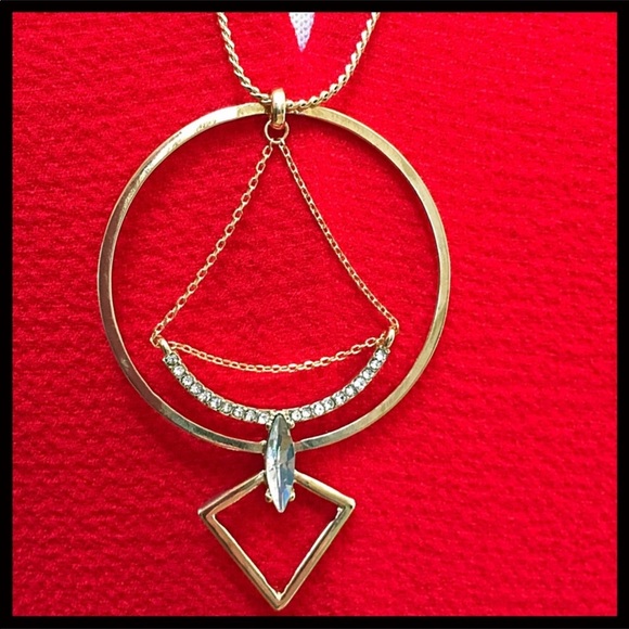 LONG PAVE CRYSTAL PENDANT STATEMENT NECKLACE - Picture 4 of 7